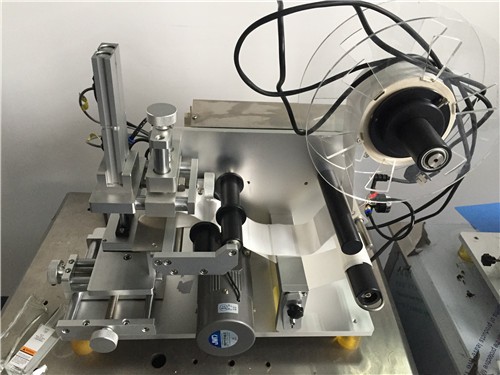 Semi-auto Manual Tabletop Flat Surface Adhesive Labeling Machine